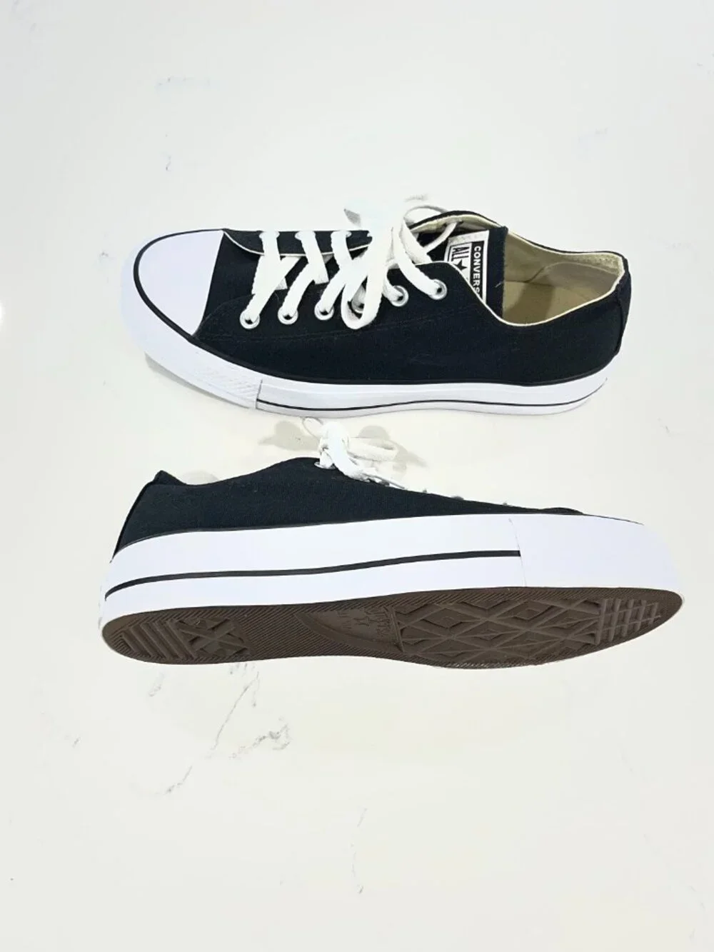 Converse Women's Chuck Taylor All Star Lift Platform Sneaker Size 9.5